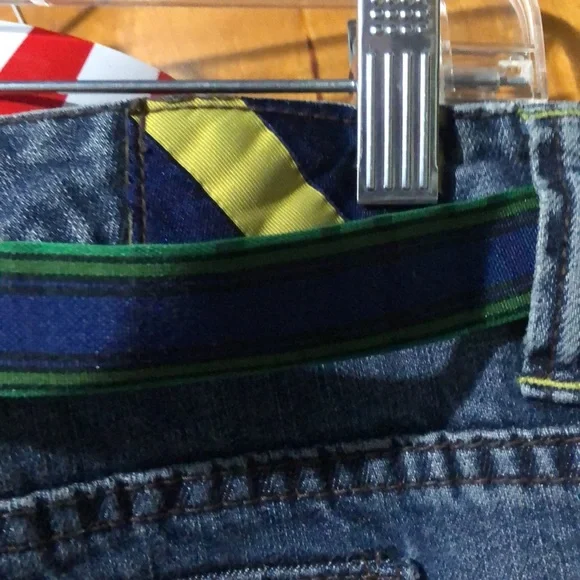 Tommy Hilfiger Jeans - Picture 8 of 9